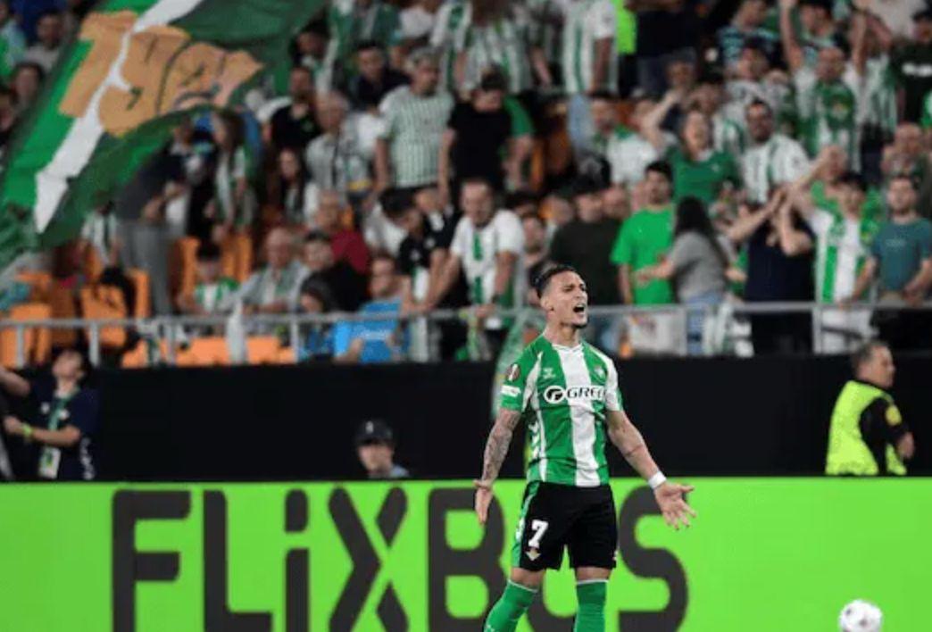 贝蒂斯左路 贝蒂斯左路