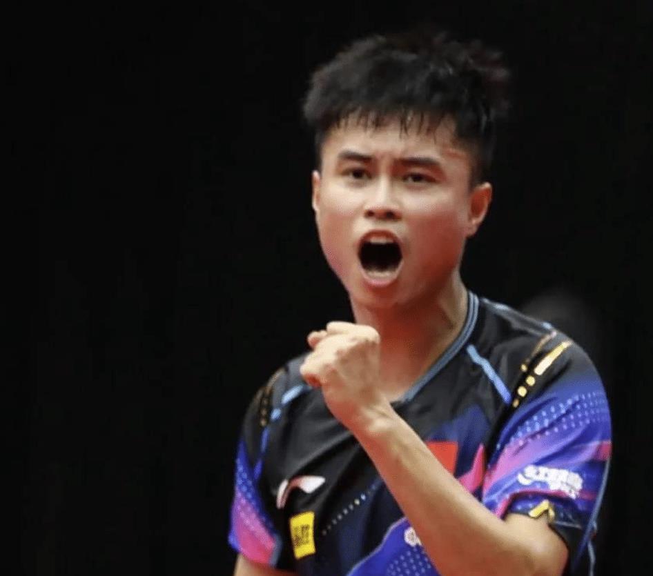 NfO, 混团世界杯, 虽然还有W